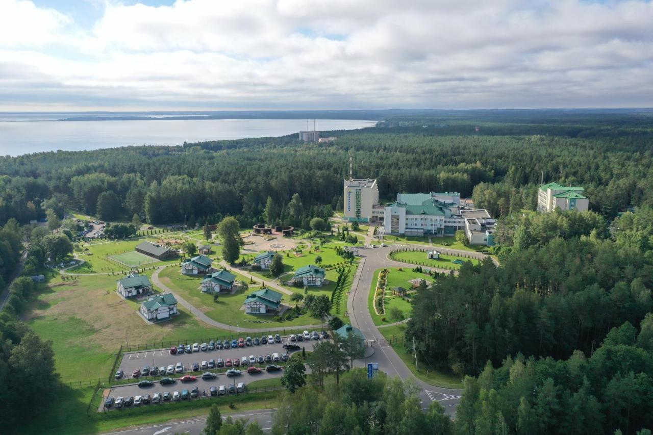 Sanatoriy Priozernyi Hotell Naratj Exteriör bild
