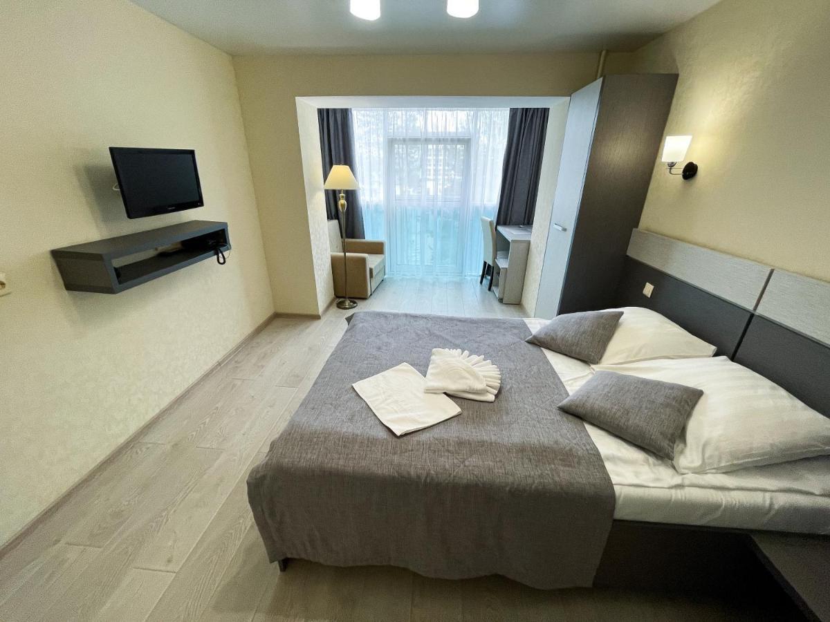 Sanatoriy Priozernyi Hotell Naratj Exteriör bild