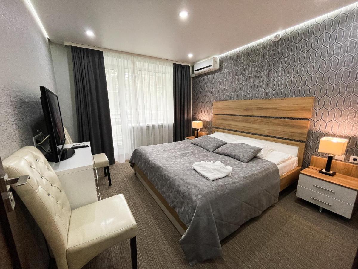 Sanatoriy Priozernyi Hotell Naratj Exteriör bild