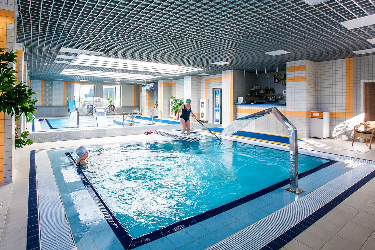 Sanatoriy Priozernyi Hotell Naratj Exteriör bild